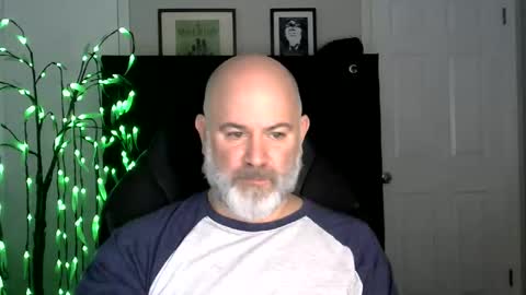 MrSlowBurn77 online show from 12.15.25