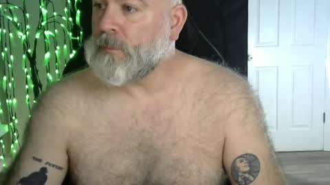 MrSlowBurn77 online show from 04.04.26