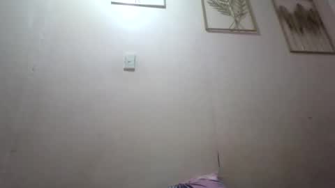 Snapshot of xjuicytits chatting on 05.29.26 xjuicytits online show from 05.29.26