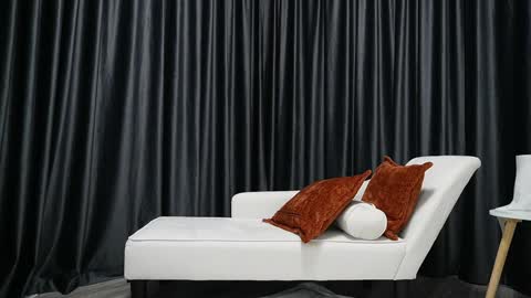 Julia online show from 10.07.25