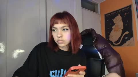 Snapshot of xlilyangelx_ chatting on 08.01.26 xlilyangelx_ online show from 08.01.26