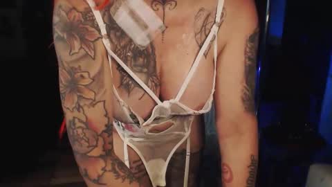 xlisbetx online show from 10.30.25