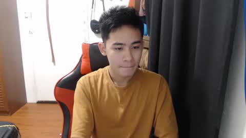 MIKAEL online show from 12.04.24