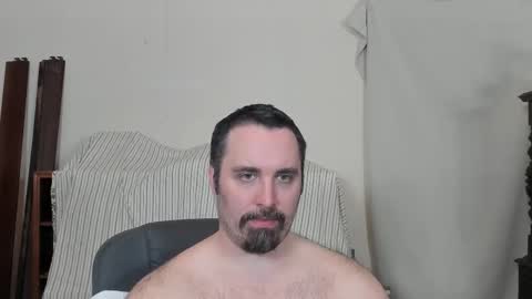 Snapshot of xmetalstudx chatting on 02.19.26 MetalstudMaster online show from 02.19.26