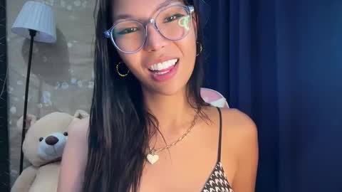 Sweet Monica online show from 11.22.25