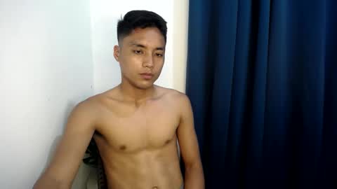 Snapshot of xmoreno_guy69 chatting on 02.18.25 SECRET online show from 02.18.25