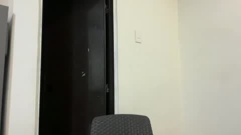 Snapshot of xmoreno_guy69 chatting on 11.18.25 SECRET online show from 11.18.25