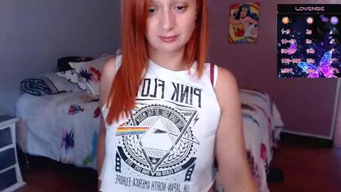 Snapshot of xnathashax1 chatting on 04.01.26 luciana online show from 04.01.26