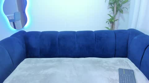 xoxo_angel online show from 02.06.25