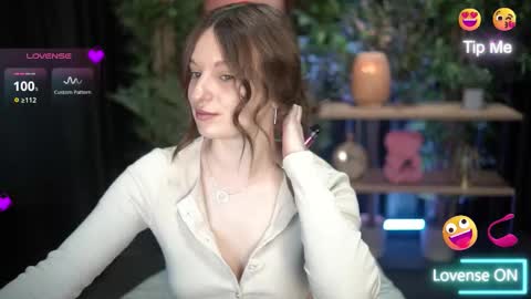 xoxo_molly online show from 11.11.25