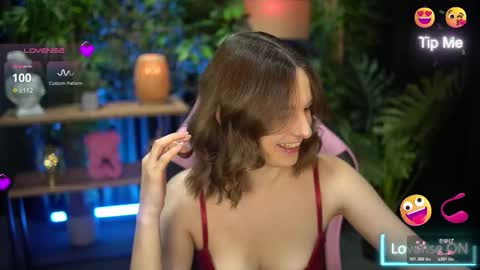 xoxo_molly online show from 11.29.25