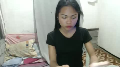 Snapshot of xpinaycreamcockx chatting on 04.19.26 JHANA online show from 04.19.26