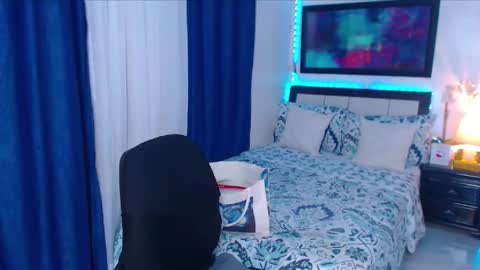 Snapshot of xplaymateamandax chatting on 02.11.26 amanda online show from 02.11.26