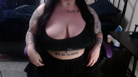 Snapshot of xrileyschembri chatting on 02.24.25 xorileyschembri online show from 02.24.25