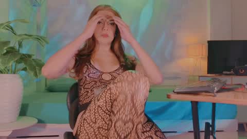 Snapshot of xseductivemichellex chatting on 12.03.24 Michelle online show from 12.03.24