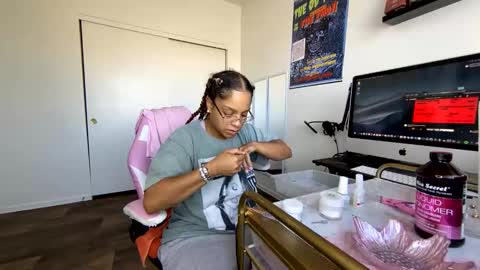 xStarGazingx online show from 09.09.25