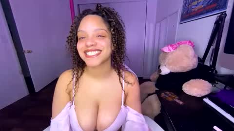 xStarGazingx online show from 01.14.26