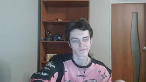 traqqq online show from 11.25.25