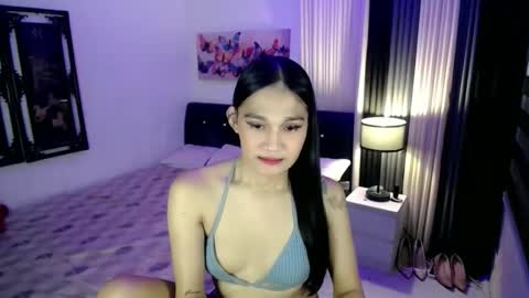 xtspetitehugecock online show from 01.05.26