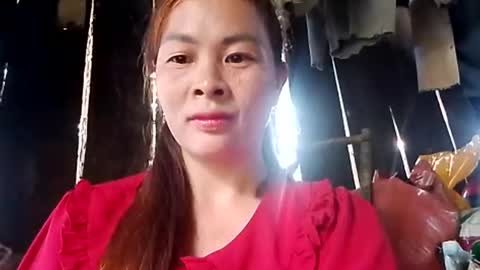 Snapshot of xuxulove00 chatting on 09.17.25 xuxulove00 online show from 09.17.25