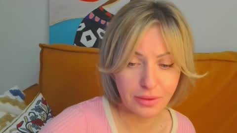 Snapshot of xvaleriax0 chatting on 02.11.26 xvaleriax0 online show from 02.11.26