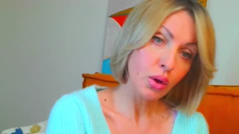 Snapshot of xvaleriax0 chatting on 02.13.26 xvaleriax0 online show from 02.13.26