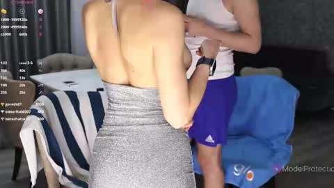 FrancyStepmom and YStepson    INTERESTED IN A GIRL-GIRL COLLABORATION  TEXT ME HERE  or INSTAGRAM online show from 02.13.25