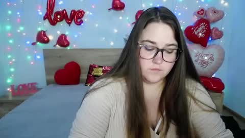 Snapshot of xx_daniella_xx chatting on 02.15.25 xx daniella xx online show from 02.15.25