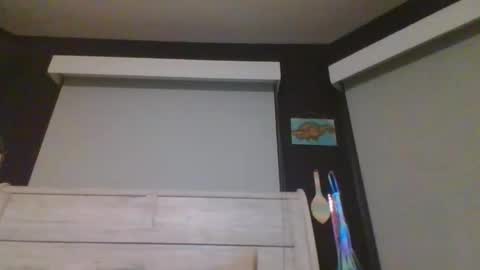 Snapshot of xxfrecklez chatting on 12.15.25 xxfrecklez online show from 12.15.25