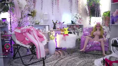 Snapshot of xxhayleemariexx chatting on 02.13.25 Haylee Marie online show from 02.13.25