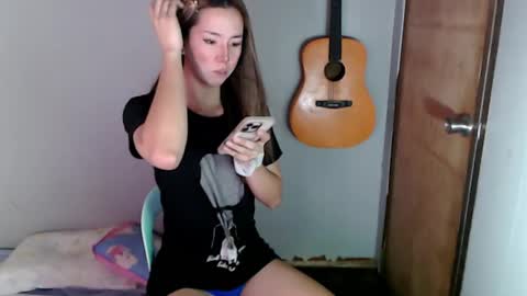 Dyanna Zulla online show from 12.06.24