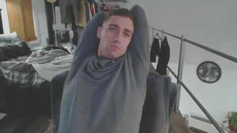 Snapshot of xxivantheterriblexx chatting on 12.11.24 Ivan online show from 12.11.24