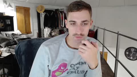 Snapshot of xxivantheterriblexx chatting on 12.21.24 Ivan online show from 12.21.24