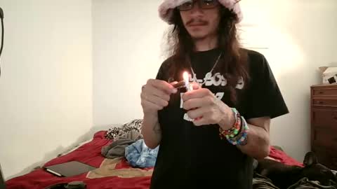 Snapshot of xxjasoneecxx chatting on 12.31.24 XxJasoneecxX online show from 12.31.24