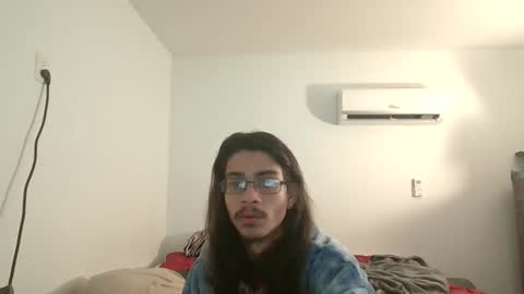 Snapshot of xxjasoneecxx chatting on 01.06.25 XxJasoneecxX online show from 01.06.25