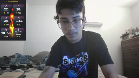 Snapshot of xxjasoneecxx chatting on 04.16.26 XxJasoneecxX online show from 04.16.26