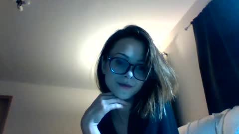 xxlily_monroexx online show from 09.18.25