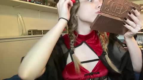 LoveAnastasia online show from 10.29.25