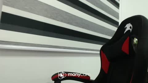  Kaycee  online show from 03.04.25