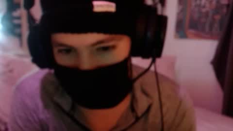 Snapshot of xxwhitefoxx chatting on 02.10.26 David Fox online show from 02.10.26