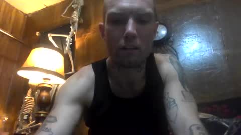 Snapshot of xxwickedonexx chatting on 02.15.26 Spider online show from 02.15.26