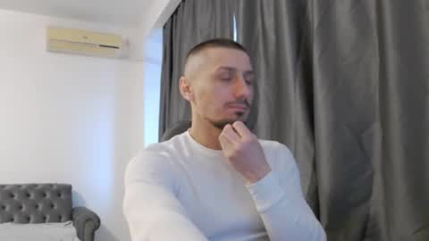 Snapshot of xxx_alejandro chatting on 03.02.25 xxx_alejandro online show from 03.02.25