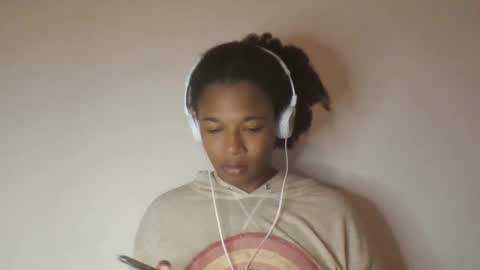 Snapshot of xxxdanidoomsdayxxx chatting on 05.13.26 Danielle online show from 05.13.26