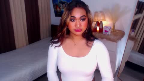 OLIVIA online show from 12.28.24