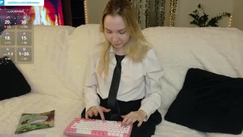 Onlyfanz  online show from 11.22.25