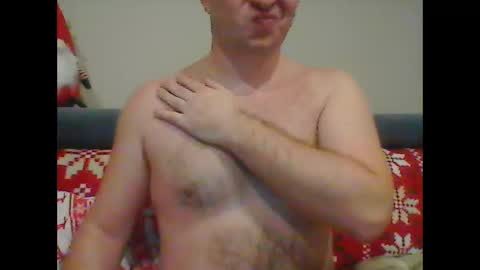 Snapshot of xxxluki91xxx chatting on 12.20.25 LUKAS online show from 12.20.25