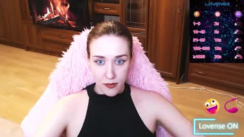 Snapshot of xxxoliviafoxxx chatting on 04.09.26 xxxoliviafoxxx online show from 04.09.26