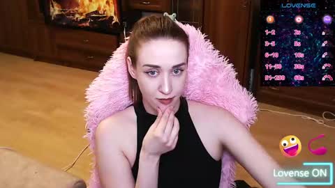 Snapshot of xxxoliviafoxxx chatting on 04.28.26 xxxoliviafoxxx online show from 04.28.26