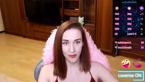 Snapshot of xxxoliviafoxxx chatting on 05.07.26 xxxoliviafoxxx online show from 05.07.26