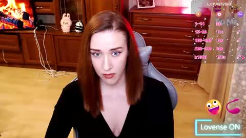 Snapshot of xxxoliviafoxxx chatting on 06.11.26 xxxoliviafoxxx online show from 06.11.26